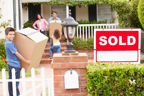 Van move from a flat with access considerations for load-based pricing